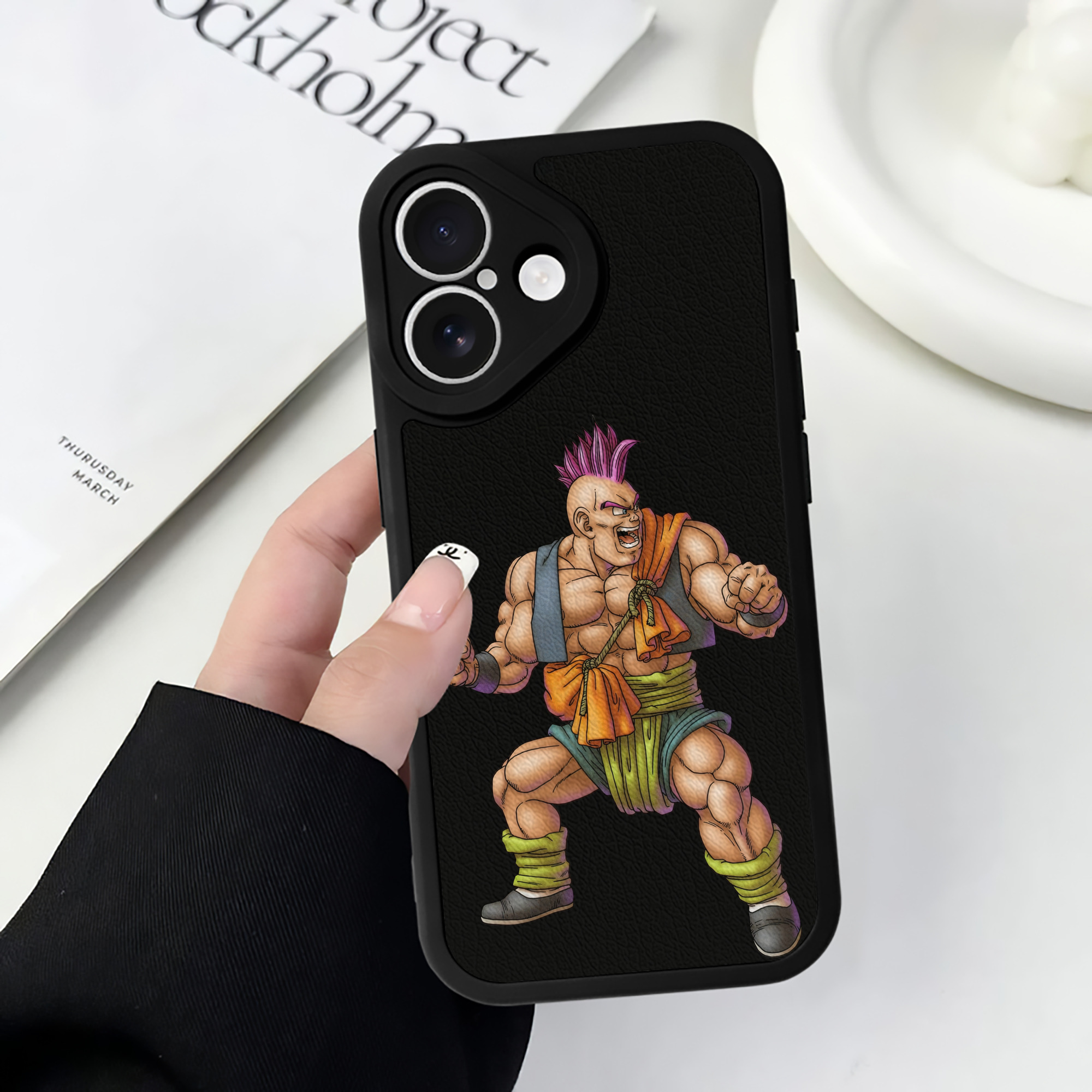 （画像用） ドラゴンクエスト Doragon Kuesuto Dragon Quest 【iPhone 16シリーズ対応】シリコンスマホケース（レザー調） 材質：シリコン